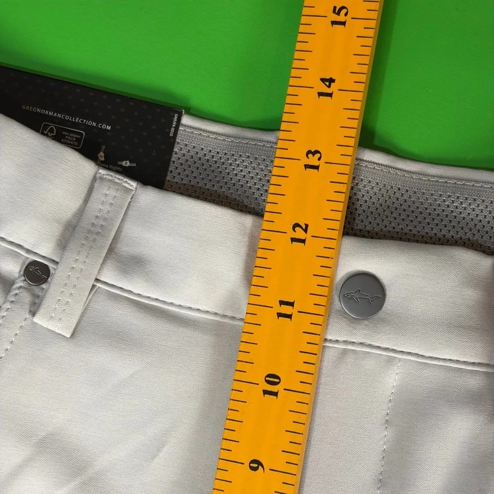 Greg Norman Performance Golf Pants Mens 34/32 Gray Stretch Comfort Wicking NWT